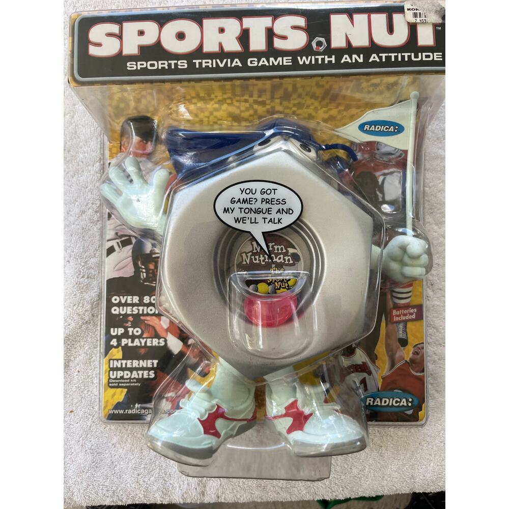 Sports nut electronic trivia game by Radica-2000-NIB